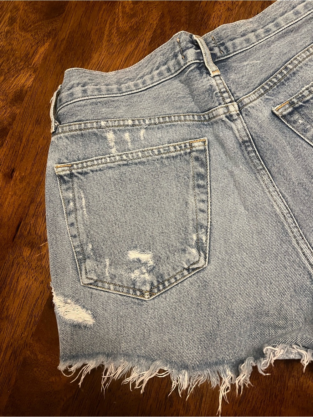 Agolde Parker Vintage Cut Off Short in Swap Meet Size 27 - Picture 14 of 14